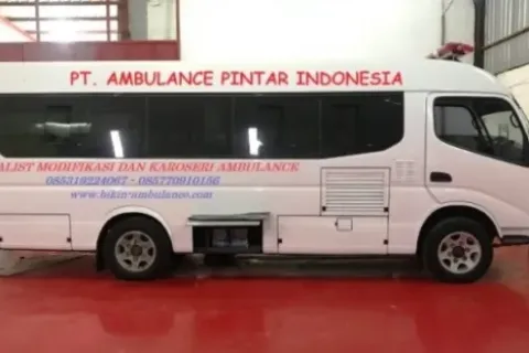 Tips Memilih Karoseri Ambulance yang Tepat untuk Kebutuhan Medis dan Operasional Anda