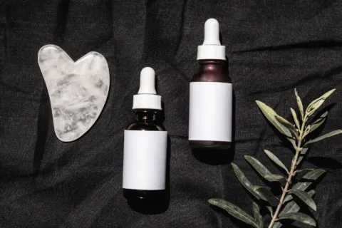 Rangkaian produk kecantikan untuk panduan praktis tips skincare untuk pemula agar kulit sehat alami